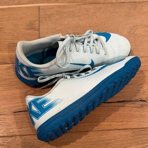 Nike indoor soccer shoes